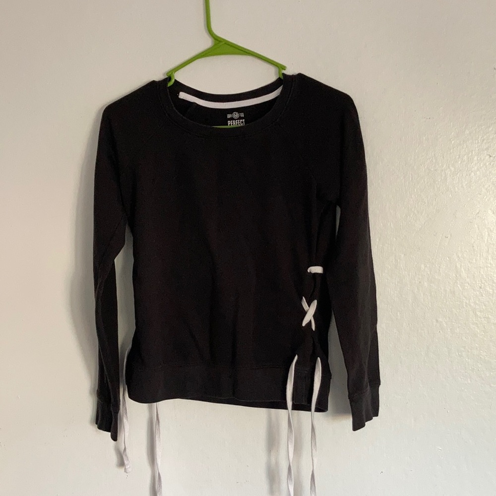 So Perfect Crew Long Sleeve Black Shirt XS